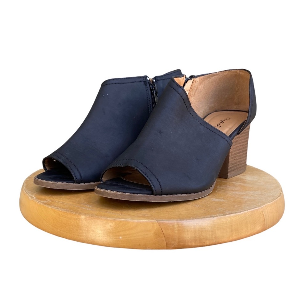 Qupid Chunky Stacked Heel Peep Toe Faux Suede Black Booties